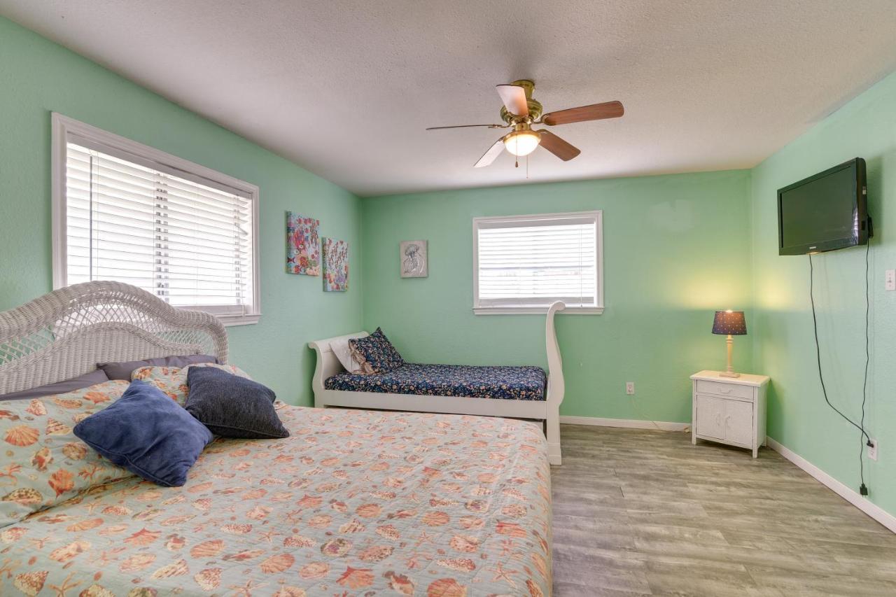 Surfside Beach Home With Deck 300 Feet To The Gulf! Exterior foto